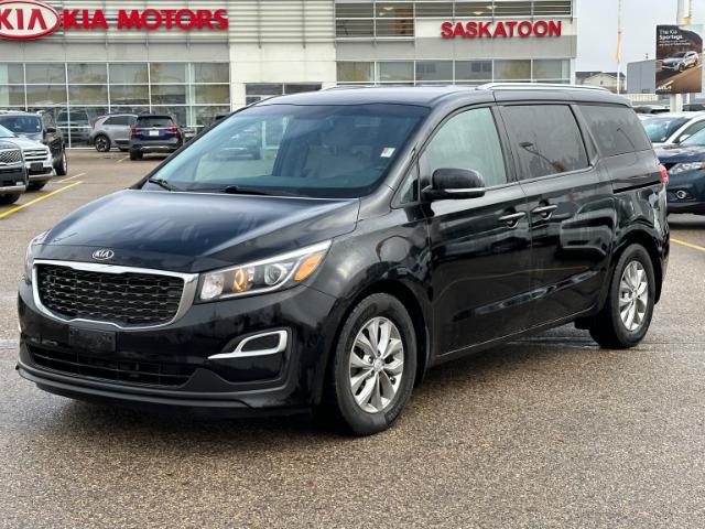 2020 Kia Sedona LX (Stk: B0218) in Saskatoon - Image 1 of 24