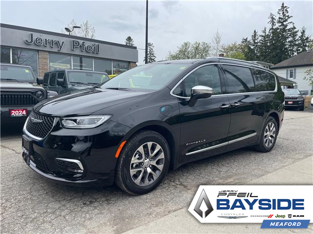 2024 Chrysler Pacifica Hybrid Pinnacle (Stk: 24030) in Meaford - Image 1 of 10