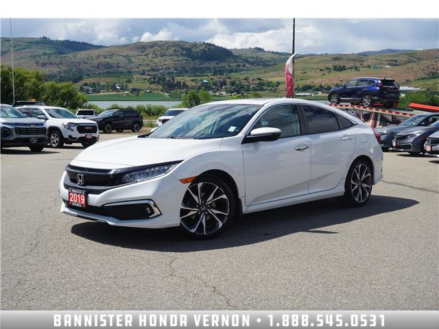 2019 Honda Civic Touring (Stk: 62P22-211) in Vernon - Image 1 of 24