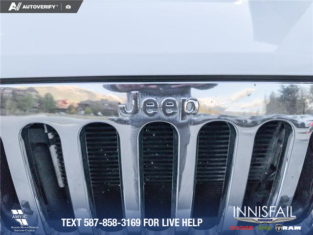 2017 Jeep Wrangler Unlimited Sahara (Stk: P1523) in Canmore - Image 9 of 24