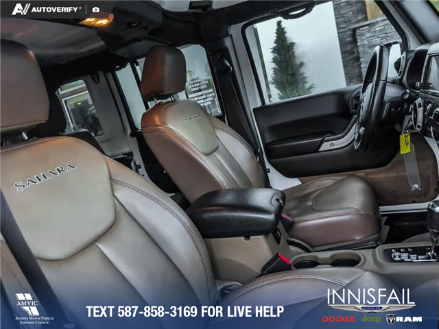 2017 Jeep Wrangler Unlimited Sahara (Stk: P1523) in Canmore - Image 21 of 24