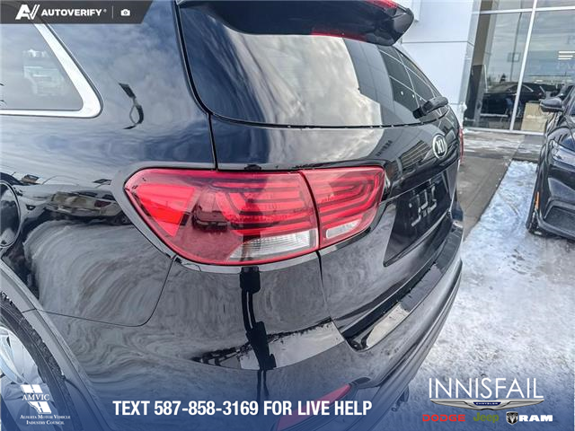2020 Kia Sorento 3.3L LX+ (Stk: P6807) in Olds - Image 11 of 25 2020 Kia Sorento 3.3L LX+ (Stk: P6807) in Olds - Image 11 of 25