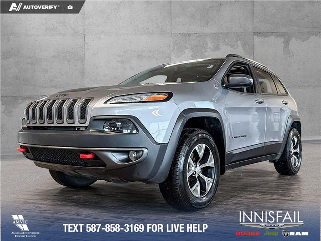 2018 Jeep Cherokee Trailhawk (Stk: P14678) in Airdrie - Image 1 of 25