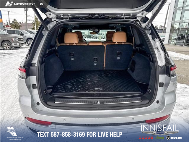 2023 Jeep Grand Cherokee Summit (Stk: P6841) in Olds - Image 12 of 25