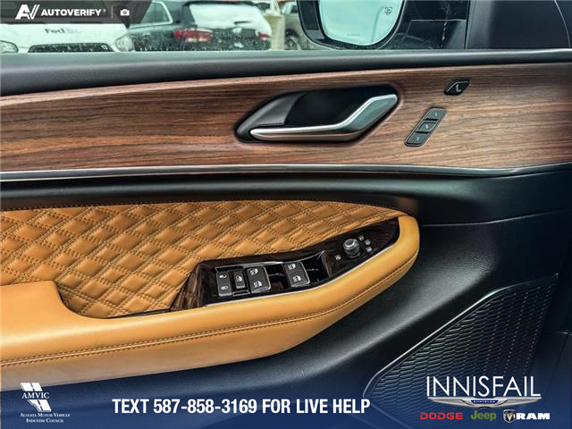 2023 Jeep Grand Cherokee Summit (Stk: P6841) in Olds - Image 17 of 25