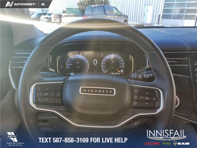 2022 Jeep Wagoneer Series III (Stk: U37897) in Red Deer - Image 14 of 25