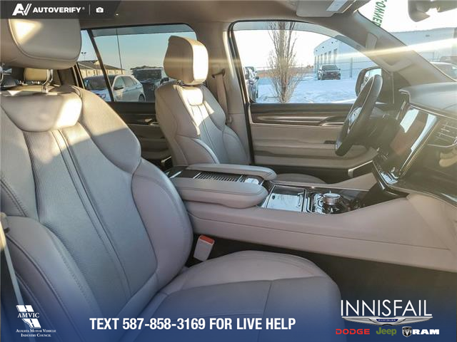 2022 Jeep Wagoneer Series III (Stk: U37897) in Red Deer - Image 22 of 25