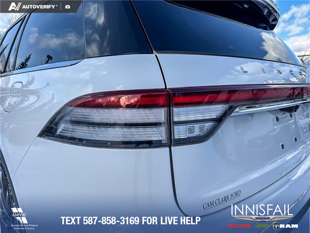 2023 Lincoln Aviator Reserve (Stk: P1571) in Canmore - Image 11 of 25