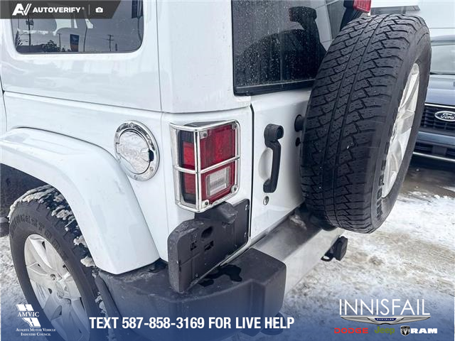 2017 Jeep Wrangler Unlimited Sahara (Stk: P6861) in Olds - Image 9 of 23 2017 Jeep Wrangler Unlimited Sahara (Stk: P6861) in Olds - Image 9 of 23