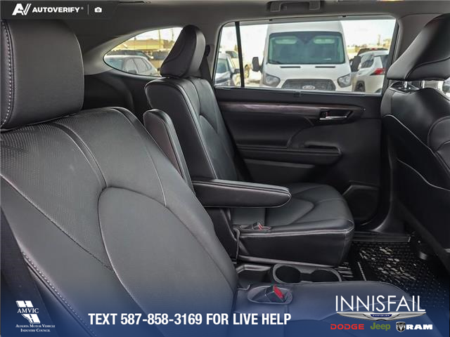 2023 Toyota Highlander Hybrid Limited (Stk: P6835) in Olds - Image 23 of 25