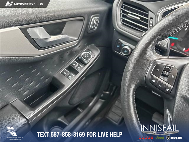 2020 Ford Escape SEL (Stk: P6817) in Olds - Image 17 of 25