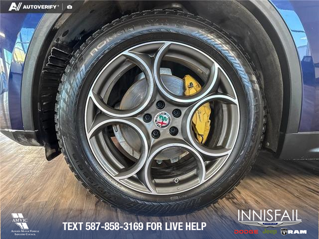 2018 Alfa Romeo Stelvio ti (Stk: P14778) in Airdrie - Image 6 of 25