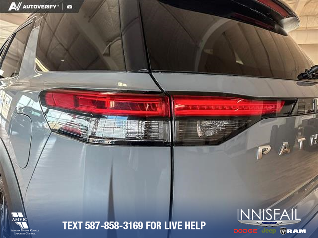 2023 Nissan Pathfinder Platinum (Stk: P14807) in Airdrie - Image 11 of 24