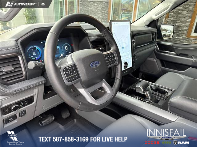 2025 Ford F-150 Lightning Flash (Stk: P1591) in Canmore - Image 13 of 27