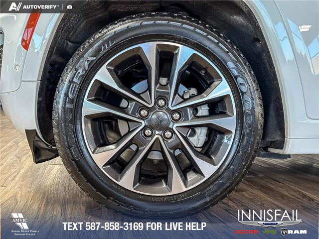 2023 Jeep Grand Cherokee Overland (Stk: P14857) in Airdrie - Image 6 of 25 2023 Jeep Grand Cherokee Overland (Stk: P14857) in Airdrie - Image 6 of 25