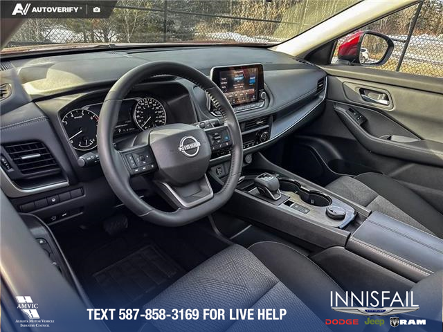 2025 Nissan Rogue SV Moonroof (Stk: P1601) in Canmore - Image 13 of 26