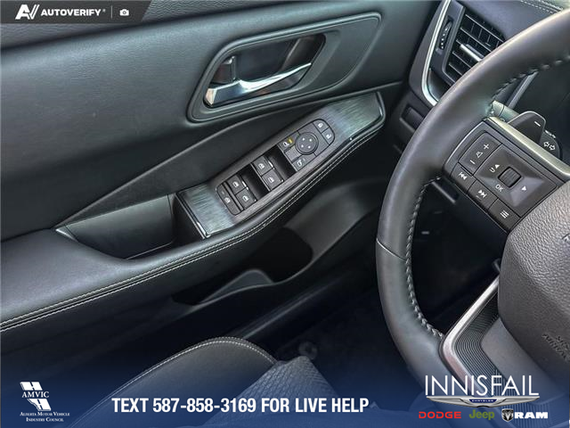 2025 Nissan Rogue SV Moonroof (Stk: P1601) in Canmore - Image 17 of 26