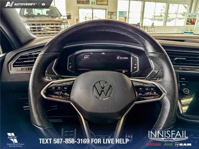 2023 Volkswagen Tiguan Comfortline R-Line Black (Stk: P14842) in Airdrie - Image 14 of 25 2023 Volkswagen Tiguan Comfortline R-Line Black (Stk: P14842) in Airdrie - Image 14 of 25