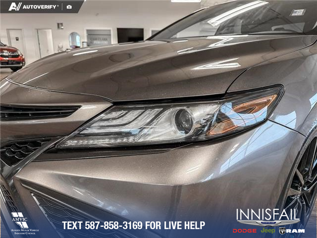2022 Toyota Camry Hybrid XSE (Stk: P14893) in Airdrie - Image 8 of 25