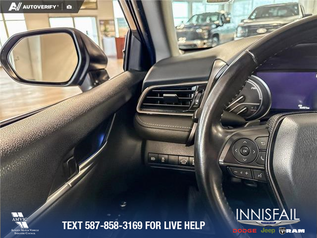2022 Toyota Camry Hybrid XSE (Stk: P14893) in Airdrie - Image 17 of 25