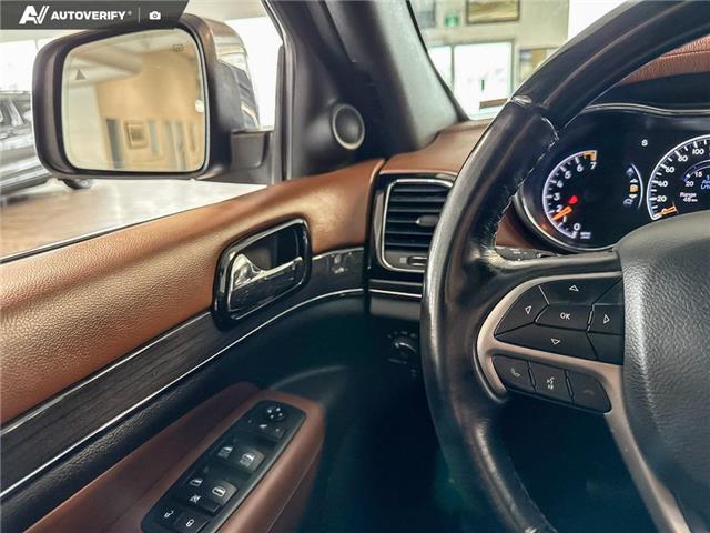 2020 Jeep Grand Cherokee Overland (Stk: P14938) in Airdrie - Image 17 of 25 2020 Jeep Grand Cherokee Overland (Stk: P14938) in Airdrie - Image 17 of 25
