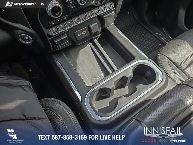 2021 GMC Sierra 3500HD Denali (Stk: P6986) in Olds - Image 16 of 23