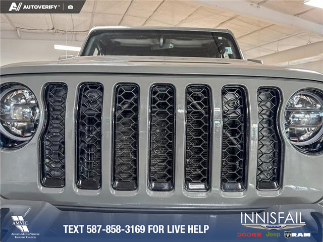 2023 Jeep Gladiator Overland (Stk: P15011) in Airdrie - Image 9 of 25