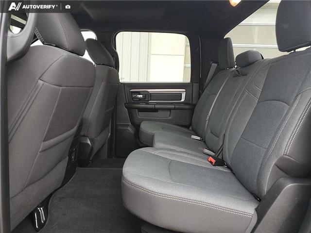2023 RAM 1500 Classic SLT (Stk: U38058) in Red Deer - Image 23 of 25