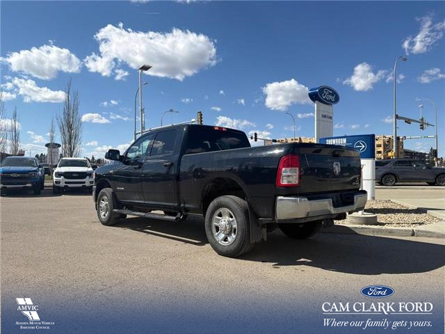 2022 RAM 3500 Tradesman (Stk: P7042) in Olds - Image 4 of 5
