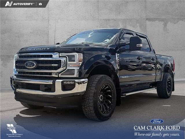 2020 Ford F-350 XLT (Stk: P7040) in Olds - Image 1 of 25