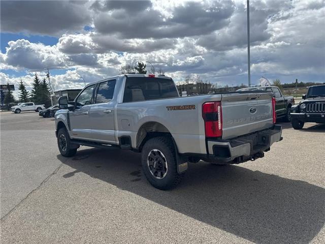 2023 Ford F-350 Lariat (Stk: U38103) in Red Deer - Image 4 of 7