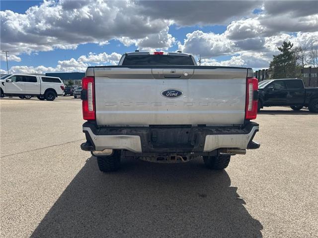 2023 Ford F-350 Lariat (Stk: U38103) in Red Deer - Image 5 of 7