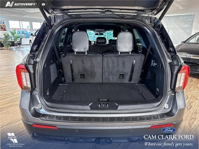 2025 Ford Explorer ST-Line (Stk: P15110) in Airdrie - Image 12 of 25