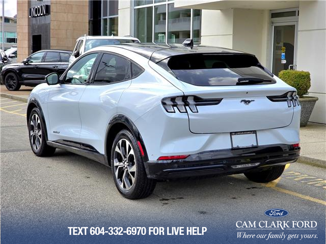 2023 Ford Mustang Mach-E Premium (Stk: P13568) in North Vancouver - Image 3 of 5 2023 Ford Mustang Mach-E Premium (Stk: P13568) in North Vancouver - Image 3 of 5