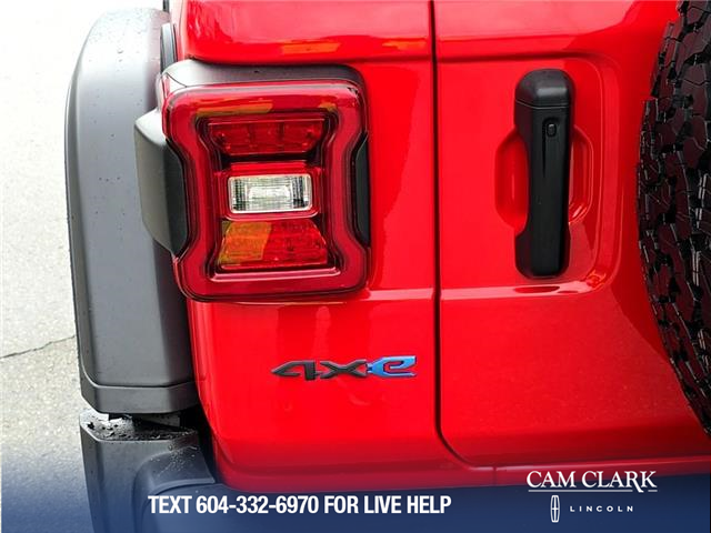 2022 Jeep Wrangler 4xe (PHEV) Rubicon (Stk: 25F5425A) in North Vancouver - Image 11 of 23