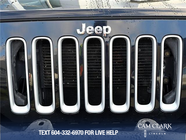 2016 Jeep Wrangler Unlimited Sahara (Stk: P13833A) in North Vancouver - Image 9 of 22