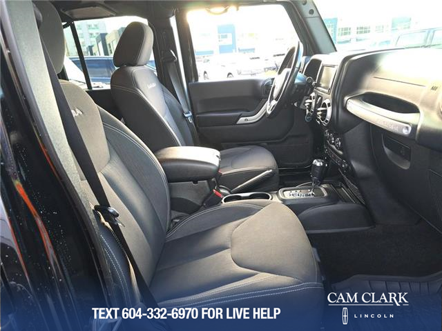 2016 Jeep Wrangler Unlimited Sahara (Stk: P13833A) in North Vancouver - Image 20 of 22