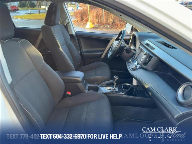 2018 Toyota RAV4  (Stk: R4537A) in Kamloops - Image 22 of 25