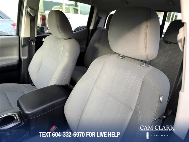 2016 Toyota Tacoma SR5 (Stk: P13838A) in North Vancouver - Image 19 of 22