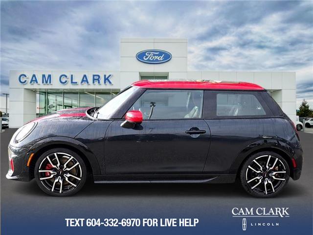 2025 MINI 3 Door John Cooper Works (Stk: 25NU1199A) in North Vancouver - Image 3 of 21