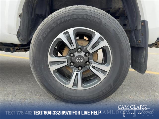 2018 Toyota Tacoma SR5 (Stk: 26P003) in Kamloops - Image 6 of 25