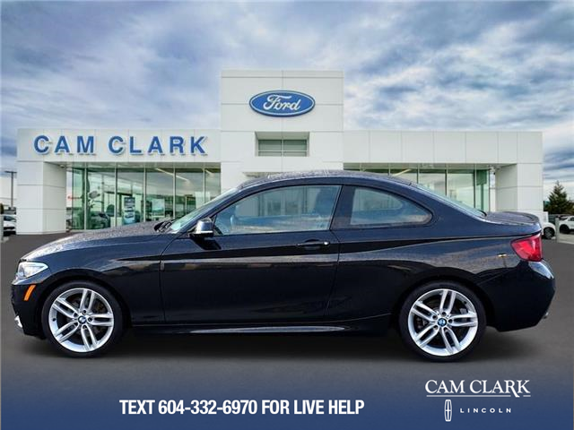 2017 BMW 230i xDrive (Stk: 25ME9335A) in North Vancouver - Image 3 of 21 2017 BMW 230i xDrive (Stk: 25ME9335A) in North Vancouver - Image 3 of 21