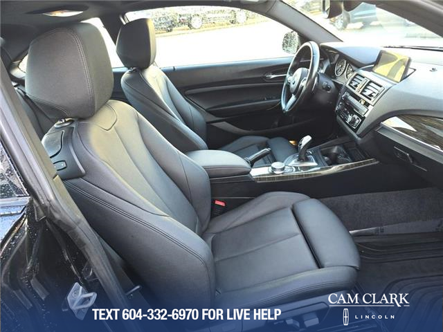 2017 BMW 230i xDrive (Stk: 25ME9335A) in North Vancouver - Image 19 of 21 2017 BMW 230i xDrive (Stk: 25ME9335A) in North Vancouver - Image 19 of 21