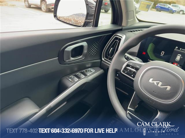 2025 Kia Sorento 2.5L LX (Stk: 26P027) in Kamloops - Image 17 of 25
