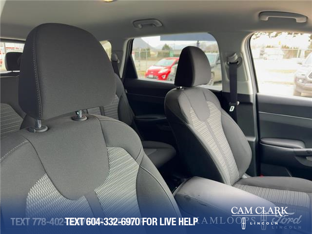 2025 Kia Sorento 2.5L LX (Stk: 26P027) in Kamloops - Image 20 of 25