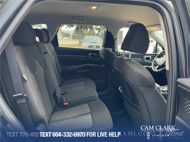 2025 Kia Sorento 2.5L LX (Stk: 26P027) in Kamloops - Image 23 of 25