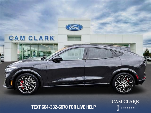 2022 Ford Mustang Mach-E GT Performance Edition (Stk: P13908) in North Vancouver - Image 3 of 22