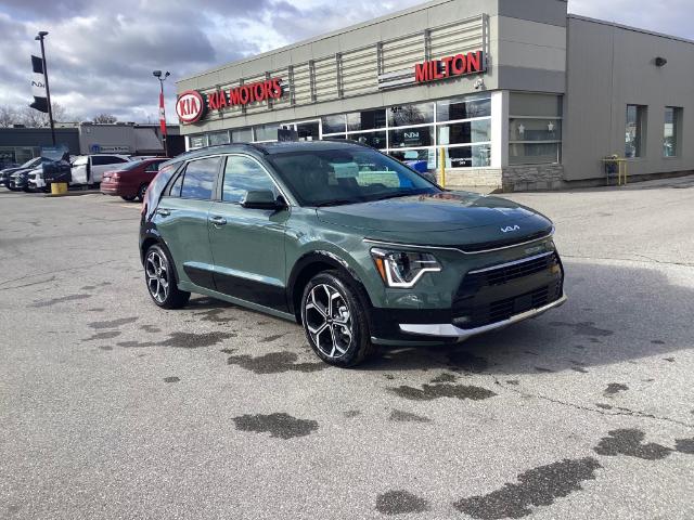 2024 Kia Niro SX w/Cityscape Green & Black Exterior (Stk: 168084) in Milton - Image 1 of 12