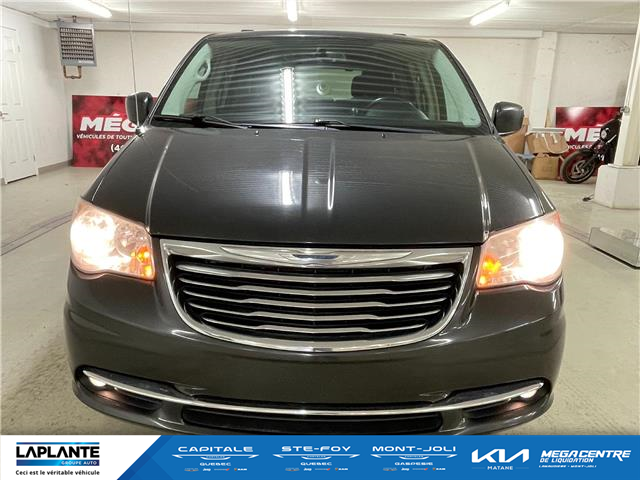 2012 Chrysler Town & Country  (Stk: u0834a) in MONT-JOLI - Image 1 of 10