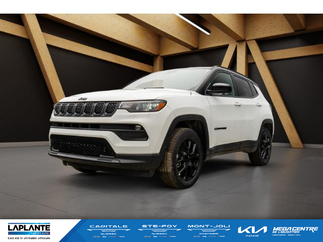 2023 Jeep Compass Altitude (Stk: P0122) in Québec - Image 1 of 19